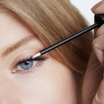 M2 BEAUTÉ BIG SIZE EYELASH ACTIVATING SERUM - Imagen 2