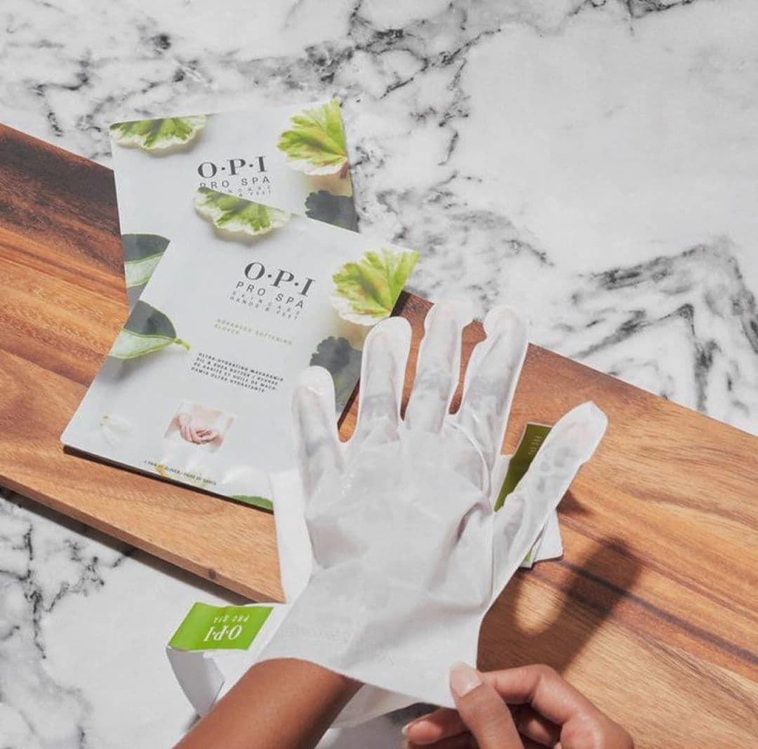OPI PROSPA ADVANCED SOFTENING GLOVES - Imagen 2